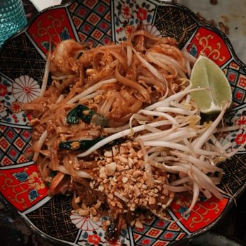 Soothr - Shrimp Pad Thai - Thai Near Me - New York, New York
