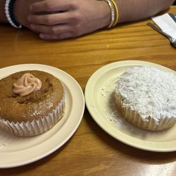 Coconut key lime and guava cream cheese Coconut key lime and guava cream cheese