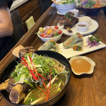 Nang Saigon - House Pho, fresh rolls - Vietnamese Near Me - Toronto, Ontario