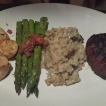 J Gilbert's - Petite Filet, Sea Scallops, Grilled Asparagus, and Wild Mushroom Risotto - Seafood Near Me - Des Pers, Missouri J Gilbert's - Petite Filet, Sea Scallops, Grilled Asparagus, and Wild Mushroom Risotto - Seafood Near Me - Des Pers, Missouri