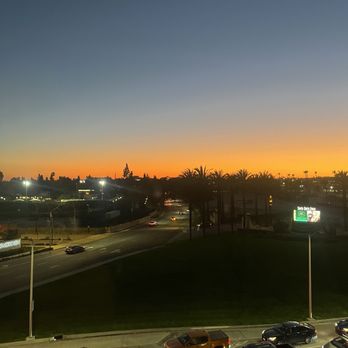 Hipico Rooftop Bar - Beautiful sunset view - Bars Near Me - Arcadia, California Hipico Rooftop Bar - Beautiful sunset view - Bars Near Me - Arcadia, California