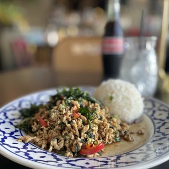 Pineapple Thai - Ground chicken with green beans & basil. - Thai Near Me - Cupertino, California Pineapple Thai - Ground chicken with green beans & basil. - Thai Near Me - Cupertino, California