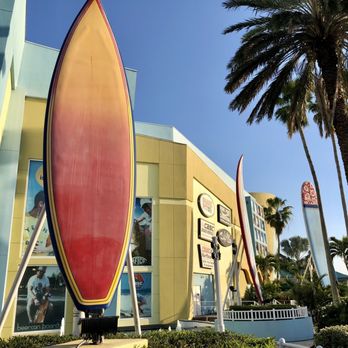 Cocoa Beach Surf Company - Surfing Near Me - Cocoa Beach, Florida