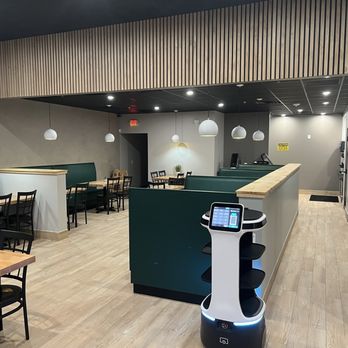 Chick n' Burger - Dining room - Chicken Shop Near Me - Prosper, Texas