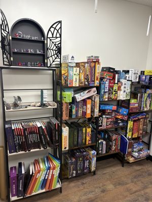 SIDE QUEST GAME LOUNGE - Updated June 2026 - 17 Photos - 1325 N Walker ...