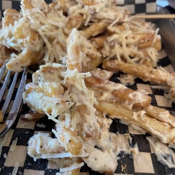 Chehalem Valley Brewing - Parmesan herb fries - Breweries Near Me - Newberg, Oregon