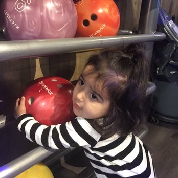 Humdingers - Bowling - Arcades Near Me - Paramus, New Jersey Humdingers - Bowling - Arcades Near Me - Paramus, New Jersey