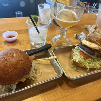 Hopdoddy Burger Bar - Burgers Near Me - Round Rock, Texas