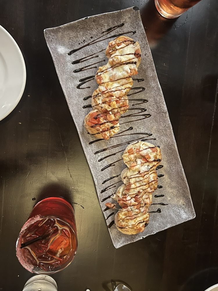 Luigi's Italian Restaurant & Bar