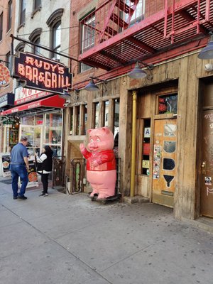 Rudy's Bar & Grill by null