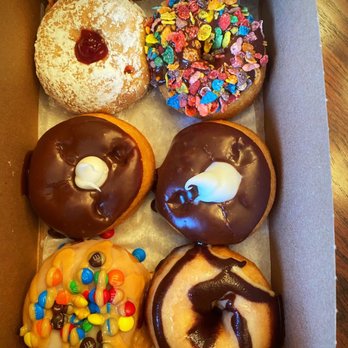 Donna's Delicious Dozen - Donuts Near Me - Columbus, Ohio