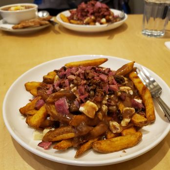 Estrella's Montreal Deli & Cafe - Poutine with Smoked Meat - Delis Near Me - Langley, British Columbia Estrella's Montreal Deli & Cafe - Poutine with Smoked Meat - Delis Near Me - Langley, British Columbia