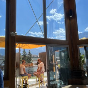 Tank310 - Brewpubs Near Me - Canmore, Alberta