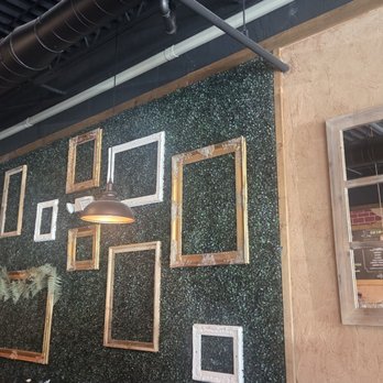 Ella Cafe - Cafes Near Me - Coral Springs, Florida