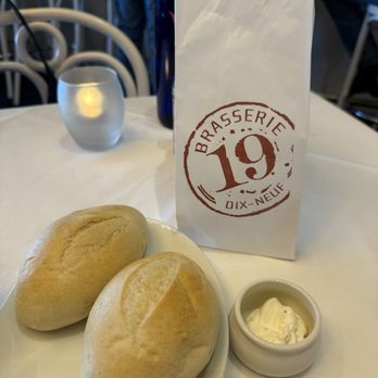 Brasserie 19 - French Near Me - Houston, Texas