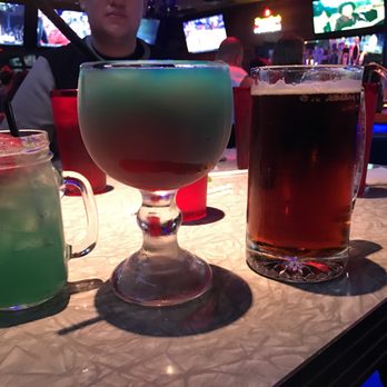 Bubba's 33 - Blue ocean, all American margarita, and 24oz beer - American Near Me - San Antonio, Texas