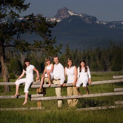 Bruce Berg Photography - Putting your family in the beauty of Oregon's outdoors adds scenic art to the overall wall portrait.