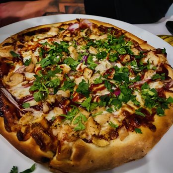 MA'S Italian Kitchen - Italian Near Me - Burbank, California