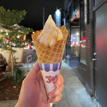 Indigo Cow - Regular soft serve - Ice Cream & Frozen Yogurt Near Me - Seattle, Washington Indigo Cow - Regular soft serve - Ice Cream & Frozen Yogurt Near Me - Seattle, Washington