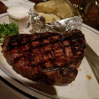 Jesse's Embers - 12 oz Sirloin Embers Special! - Seafood Near Me - Des Moines, Iowa