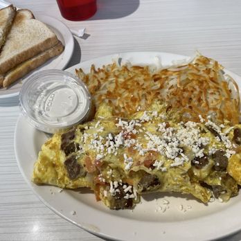 Leo's Coney Island - Gyro and Feta Cheese Omelette - Breakfast & Brunch Near Me - Grand Rapids, Michigan