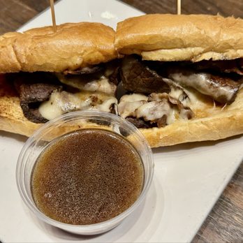 Quincy’s Potomac Bar & Grille - French Dip - Ohhhh, so DELICIOUS!!! - Salad Near Me - Potomac, Maryland Quincy’s Potomac Bar & Grille - French Dip - Ohhhh, so DELICIOUS!!! - Salad Near Me - Potomac, Maryland