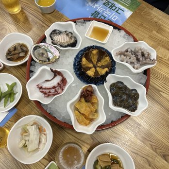 T-Fish Sushi and Roll - Seafood - Sushi Bars Near Me - Los Angeles, California T-Fish Sushi and Roll - Seafood - Sushi Bars Near Me - Los Angeles, California