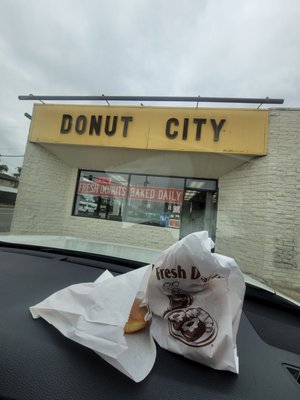 Donut City by null