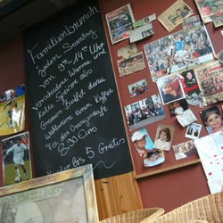 Bar Vivo Sportsbar - Also, ich finde das gut. Familienbrunch und Familie.