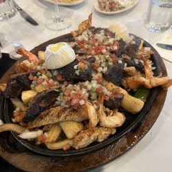 El Aguila - Grande platter