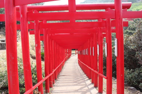 Motonosumi Shrine by null