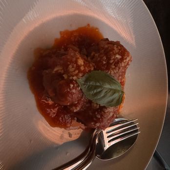 Fioretta - Italian Near Me - Chicago, Illinois