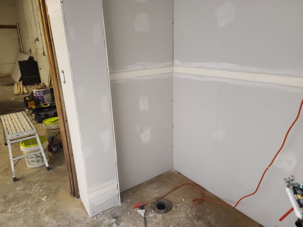 Slide of G & N Painting and Construction