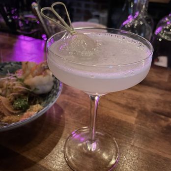 Mahaniyom - Rambutini - Cocktail Bars Near Me - Brookline, Massachusetts