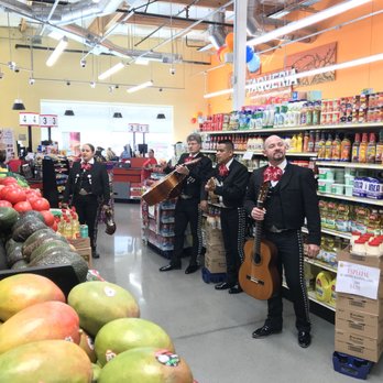 Mi Rancho Supermarket - Mariachis during grand opening in February 2018. - Grocery Near Me - San Mateo, California