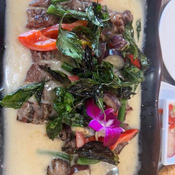 AM Noodle - Ribeye green curry - Thai Near Me - Ventura, California AM Noodle - Ribeye green curry - Thai Near Me - Ventura, California