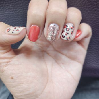 Vana Nails Spa - Showed her a picture from IG and she mirrored it - Nail Salons Near Me - Walnut, California Vana Nails Spa - Showed her a picture from IG and she mirrored it - Nail Salons Near Me - Walnut, California