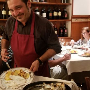 Il Ragno d'Oro - Service with a smile! - Italian Near Me - Rome, RM