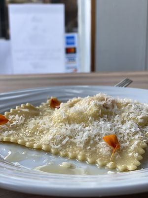 Pelino's Pasta by null
