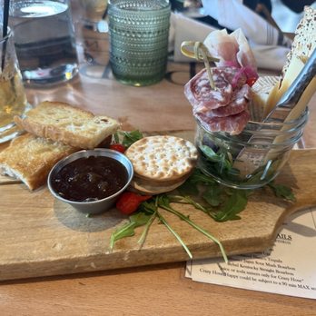 Parallel Wine and Whiskey Bar - Jarcuterie - Wine Bars Near Me - Ashburn, Virginia Parallel Wine and Whiskey Bar - Jarcuterie - Wine Bars Near Me - Ashburn, Virginia