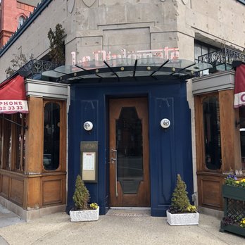Le Diplomate - Front entrance - Brasseries Near Me - Washington, DC, District of Columbia Le Diplomate - Front entrance - Brasseries Near Me - Washington, DC, District of Columbia