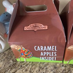 Rocky Mountain Chocolate Factory - The box
