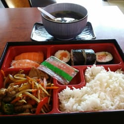 Yo Sushi Noodle - Teriyaki Beef Bento Box with Miso Soup.