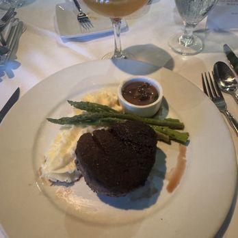 Langdon's - 12 oz filet - New American Near Me - Mt Pleasant, South Carolina