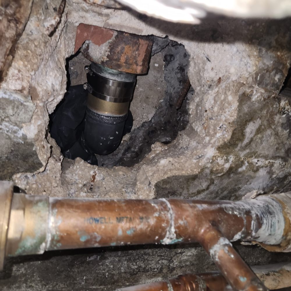 Slide of Kris Plumbing Services