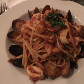 Acqua e Farina - Frutti di Mare Special - Italian Near Me - Hayward, California