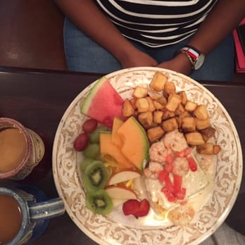The Egg Cafe & Eatery - Quiche with fruit salad - Cafes Near Me - Tallahassee, Florida The Egg Cafe & Eatery - Quiche with fruit salad - Cafes Near Me - Tallahassee, Florida