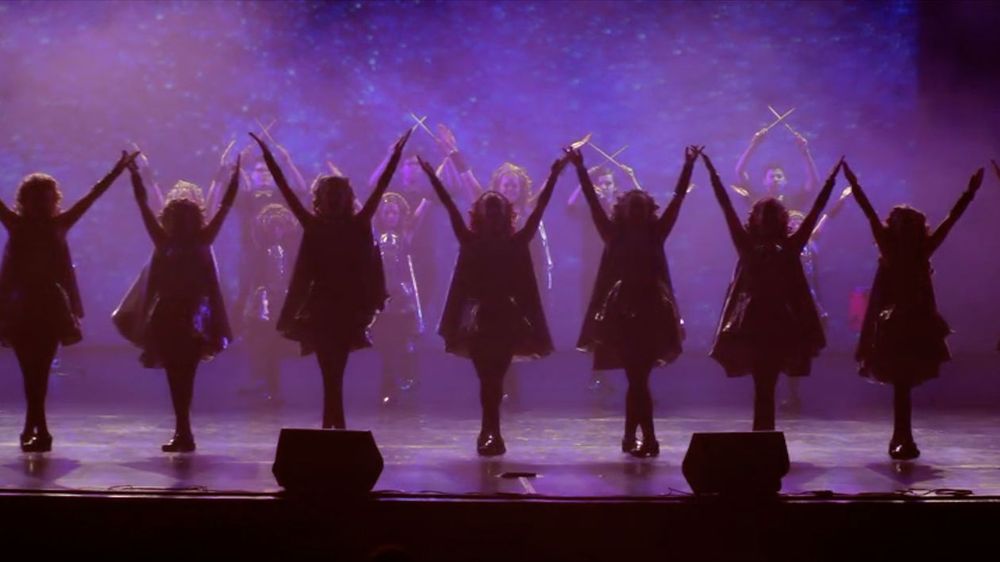 Irish Dimensions Dance Company Logo