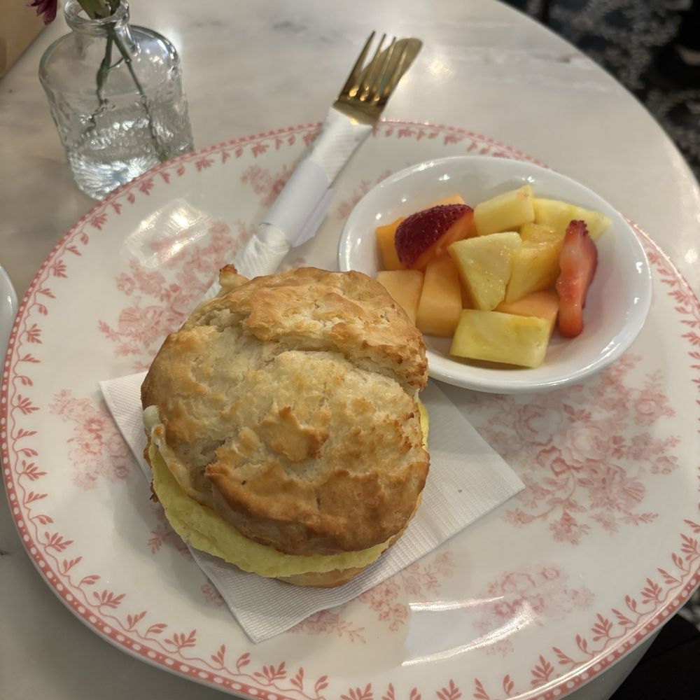 Cafe Deko - Pesto egg biscuit - Coffee & Tea Near Me - Chicago, Illinois Cafe Deko - Pesto egg biscuit - Coffee & Tea Near Me - Chicago, Illinois