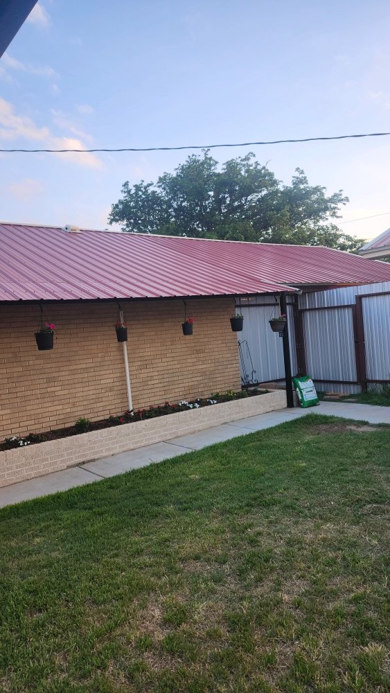 Slide of W.T. Enterprises